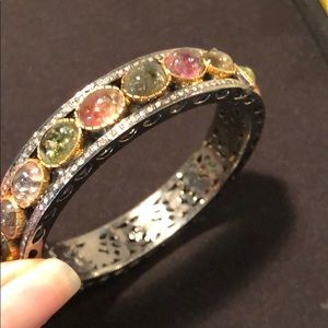 Bangle bracelet w diamonds and stones.